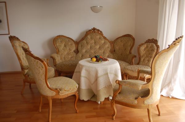Keine Beschreibungsdatei: products/20260414sofa/desc.txt